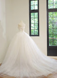 Timeless Strapless Bridal Dress A-Line Modest Tulle Ball Gown White Long Wedding Dress HZ1121