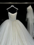 Pretty Wedding Dress Ball Gown Strapless Tulle Long Satin White Wedding Dresses Bridal Gowns Brides Gown HZ1121