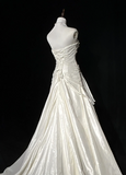 Unique Bridal Gown Mermaid Strapless Lace Sleeveless White 50s Wedding Dresses Modest Bridal Gowns HZ1121