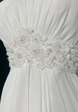 Retro Bridal Gown 1960s A line Strapless Sleeveless Chiffon Pleated Beads Long White Wedding Dresses Elegant Bridal Gowns HZ1121