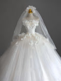 Pretty Wedding Dress Ball Gown Strapless White Long Tulle Wedding Dresses Bridal Gowns Brides Gown HZ1121