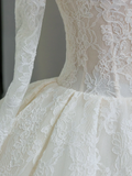 Unique Bridal Gown Ball Gown Off The Shoulder Lace Long Sleeves White 50s Wedding Dresses Vintage Bridal Gowns HZ1121