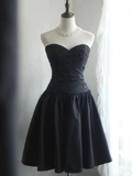 Retro A line Sweetheart Black Taffeta Mini Short Formal 8th Grade Homecoming Dresses Summer Middle School Hoco Dress 16th Birthday Outfits HZ1121