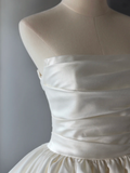 Princess Bridal Dress Ball Gown Strapless Satin Wedding Dress With Ruffles White Wedding Dresses Simple Wedding Gowns HZ1121