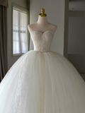 Princess Bridal Dress Ball Gown Sweetheart Tulle Wedding Dress With Ruffles White Wedding Dresses Simple Wedding Gowns HZ1121