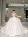 Unique Bridal Dress Ball Gown Sweetheart Silver Beads Satin White Long Wedding Dresses Luxury Bride Dress Bridal Gowns HZ1121