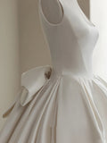 Romantic Wedding Gown Bridal Dress Ball Gown Square Neck Satin Wedding Dress Ivory Wedding Dresses Modest Wedding Gowns HZ1121
