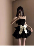Classy Ball Gown Strapless Little Black Dress Short Mini Formal 8th Grade Homecoming Dresses Middle School Hoco Court Dress 21st Birthday Dress Hoco Outfits HZ1121