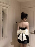 Classy A Line Strapless Little Black Dress Short Mini Formal 8th Grade Homecoming Dresses Middle School Hoco Court Dress 21st Birthday Dress Hoco Outfits HZ1121