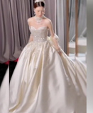 Romantic Wedding Gown Bridal Dress Ball Gown Strapless Wedding Dress White Lace Appliques Wedding Dresses Modest Wedding Gowns HZ1121