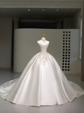 Romantic Wedding Gown Bridal Dress Ball Gown Strapless Wedding Dress White Lace Appliques Wedding Dresses Modest Wedding Gowns HZ1121