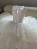 Dreamy Wedding Gown Bridal Dress Ball Gown Strapless Tulle Wedding Dress Long Sleeves Wedding Dresses Modest Wedding Gowns HZ1121