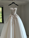 Ethereal Wedding Dress Ball Gown Sweetheart Satin White Sleeveless Long Wedding Dresses Bridal Gowns HZ1121