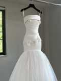 Unique Wedding Dress Ball Gown Strapless Satin White Sleeveless Long Wedding Dresses Bridal Gowns HZ1121