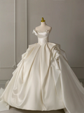 Timeless Bridal Dress Ball Gown Sweetheart Satin White Long Wedding Dress Long Wedding Dresses Modest Wedding Gowns HZ1121