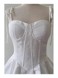 Modest A Line Spaghetti Straps White Satin Short Formal Homecoming Dress Middle School Short 20th Birthday Outfits Graduation Dress Cocktail Dresses HZ1121