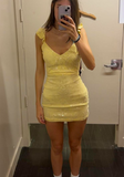 Pretty A line V Neck Yellow Sequin Formal Homecoming Dresses Short 21st Birthday Outfits Graduation Dress Mini Cocktail Dresses HZ1121