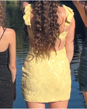 Pretty A line V Neck Yellow Sequin Formal Homecoming Dresses Short 21st Birthday Outfits Graduation Dress Mini Cocktail Dresses HZ1121