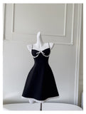 Pretty A Line Spaghetti Straps Little Black Dress Satin Short Formal Homecoming Dresses Middle School Short 21st Birthday Outfits Graduation Dress Mini Cocktail Dresses HZ1121