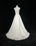Vintage Bridal Dress Ball Gown Square Ivory Satin Long Wedding Dress Retro Wedding Dresses Modest Wedding Gowns HZ1121