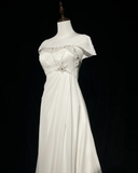 Vintage Bridal Dress A Line Scoop Short Sleeves White Silver Beads Long Wedding Dress Retro Wedding Dresses Modest Wedding Gowns HZ1121