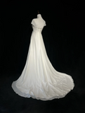 Vintage Bridal Dress A Line Scoop Short Sleeves White Silver Beads Long Wedding Dress Retro Wedding Dresses Modest Wedding Gowns HZ1121