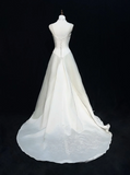 Princess Bridal Dress A Line Sweetheart Neck Satin White Beads Long Wedding Dress Retro Wedding Dresses Modest Wedding Gowns HZ1121