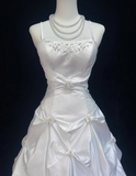Vintage Bridal Dress Ball Gown Spaghetti Straps Taffeta White Long Wedding Dress Retro Wedding Dresses Modest Wedding Gowns HZ1121