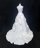 Vintage Bridal Dress Ball Gown Spaghetti Straps Taffeta White Long Wedding Dress Retro Wedding Dresses Modest Wedding Gowns HZ1121