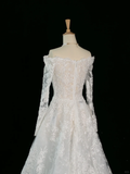 Pretty Wedding Dress Ball Gown Off The Shoulder White Long Sleeves Lace Long Vintage Wedding Dresses Bridal Gowns Brides Gown HZ1121