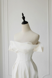 Timeless Bridal Gown Sheath Off The Shoulder Satin Short Sleeves Wedding Dresses Elegant Bridal Gowns HZ1121