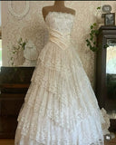 Princess Bridal Dress Ball Gown Strapless Sleeveless Lace White Appliques Wedding Dresses Pretty Bridal Gowns HZ1121