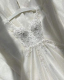 Classic Bridal Gown Ball Gown Straps Lace White Wedding Dresses Minimalist Bridal Gowns HZ1121