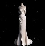 Classic Bridal Gown Mermaid One Shoulder Satin White Wedding Dresses Minimalist Bridal Gowns HZ1121