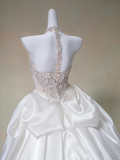 Romantic Bridal Gown Ball Gown High Neck White Lace Floral Wedding Dresses Minimalist Bridal Gowns HZ1121