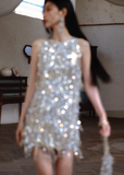 Sparkly Sheath Round Neck Homecoming Dress Tassel Beaded Short Birthday Dress Sequin Sweet Party Dress HZ1121