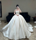 Modest Sweetheart Neck Ball Gown Satin Wedding Dresses White Train Bridal Gowns HZ1121