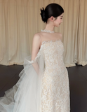 Elegant Strapless Sheath Wedding Dresses Lace Applique White Bridal Dresses HZ1121