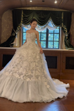 Timeless Strapless Ball Gown Tulle Applique Wedding Dresses White Bridal Gowns HZ1121