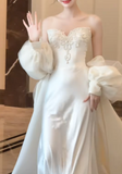 Elegant Sweetheart Neck Sheath Trail Wedding Dresses Sleeveless Satin White Bridal Gowns HZ1121