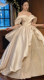 Simple Off-the-shoulder Ball Gown Satin Wedding Dresses Champagne Bridal Gowns Open-back Bridal Dresses HZ1121