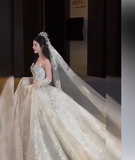 Luxury Sweetheart Neck Ball Gown Beaded Long Wedding Dresses Tulle White Bridal Dresses Sleeveless Bridal Gowns HZ1121
