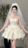 Gorgeous Strapless Ball Gown Lace Long Wedding Dresses Champagne Bridal Gowns Sleeveless Bridal Dresses HZ1121