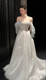 Elegant Strapless A-Line Long Wedding Dresses Tulle Beaded Bridal Gowns Applique White Bridal Dresses HZ1121