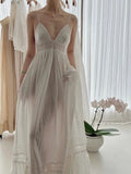 Vintage Wedding Dress A line Spaghetti Straps Lace White Summer Beach Long Wedding Dresses Bridal Gowns HZ1121