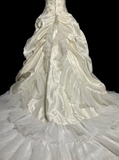 Vintage Bridal Dress Ball Gown Strapless Ivory Taffeta Long Wedding Dress Retro Wedding Dresses Modest Wedding Gowns HZ1121