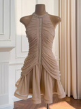 Cute Sheath Scoop Neck Champagne Short Grad Dress Inspo Short Mini Formal 8th Grade Homecoming Dresses High School Hoco Court Dress Graduation Dress Cocktail Outfits HZ1121